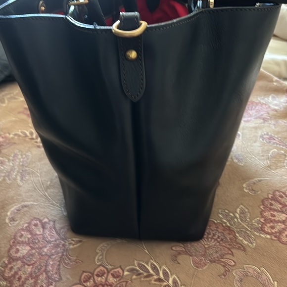 Beautiful Dooney and Bourke - Picture 5 of 9